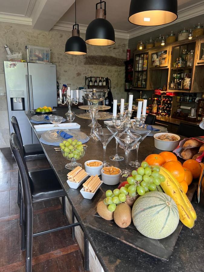 Le Loriot Bed and Breakfast Champagne-et-Fontaine Εξωτερικό φωτογραφία